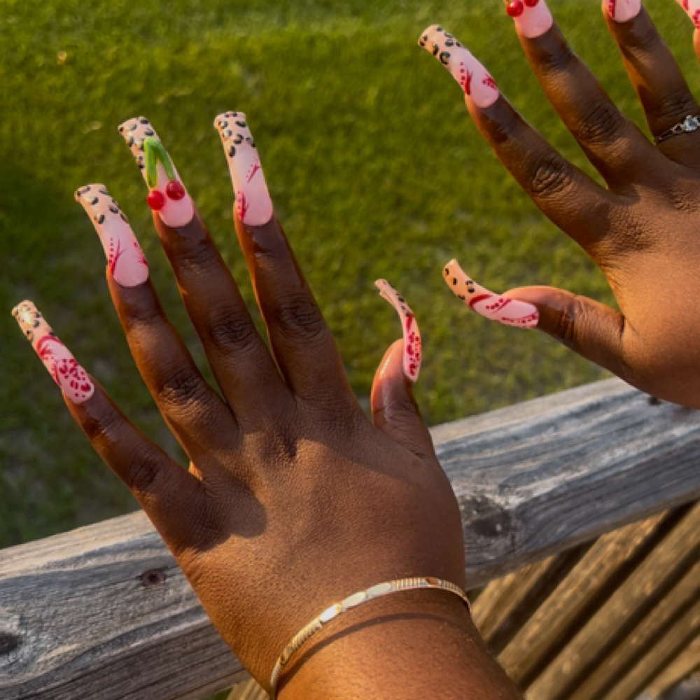 Freestyle Nails 🎨 at Beauty Blvd.