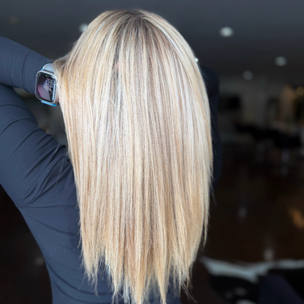 Brazilian Blowout at Studio 45:11 in Seymour, TN