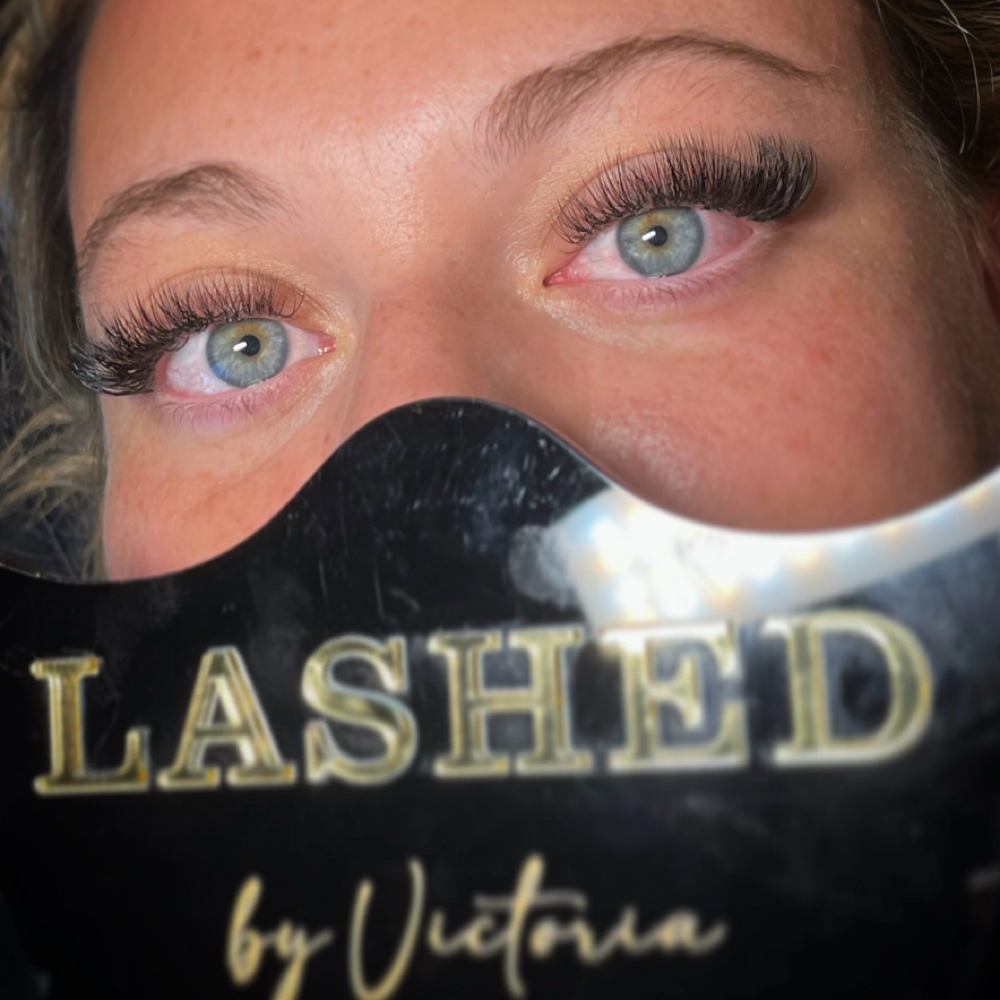 Hybrid Lash Extensions: Full Set