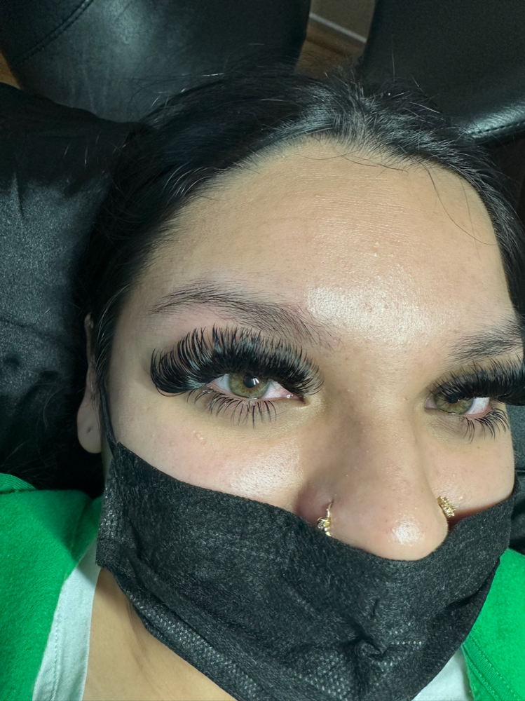 Bottom Lashes