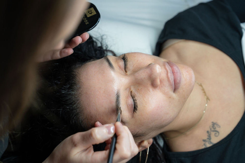 Brow Tint