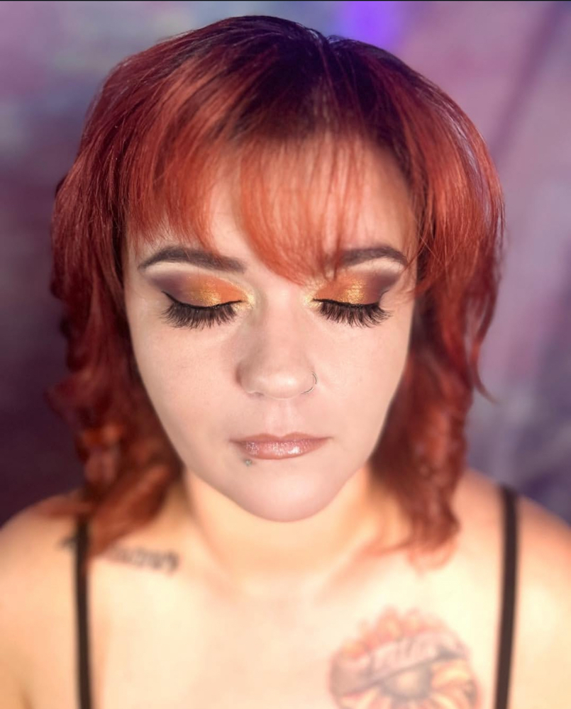 Full Glam With Simple Hairstyle