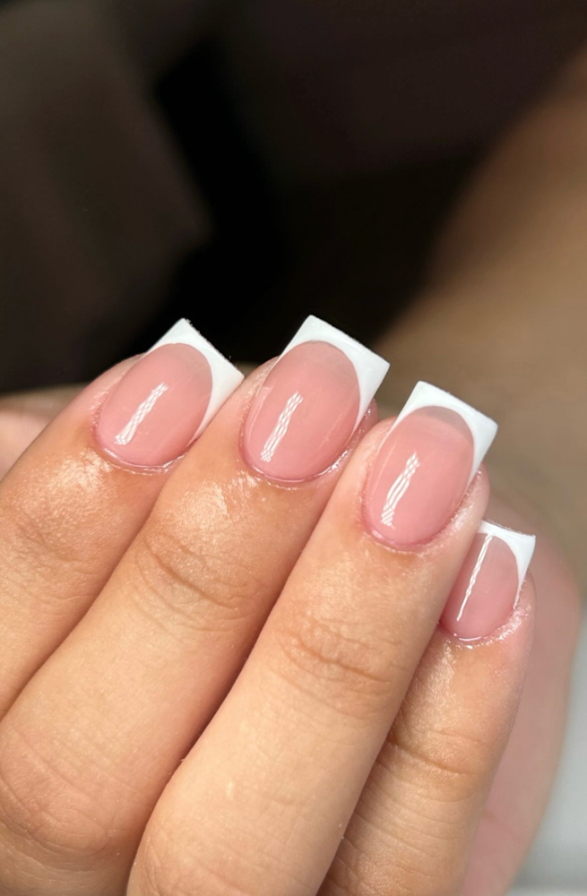 Short Acrylic Nails