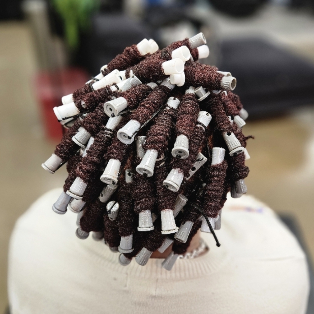 Retwist & Curls at Mane Attraxion Beauty in Indianapolis, IN