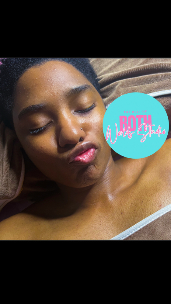 Express “Glow” Facial