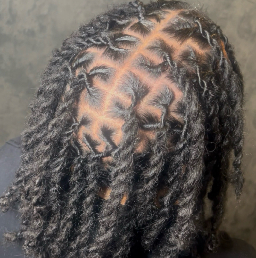 Loc Retwist W/Style at Dolledbythebratt in Fairborn, OH