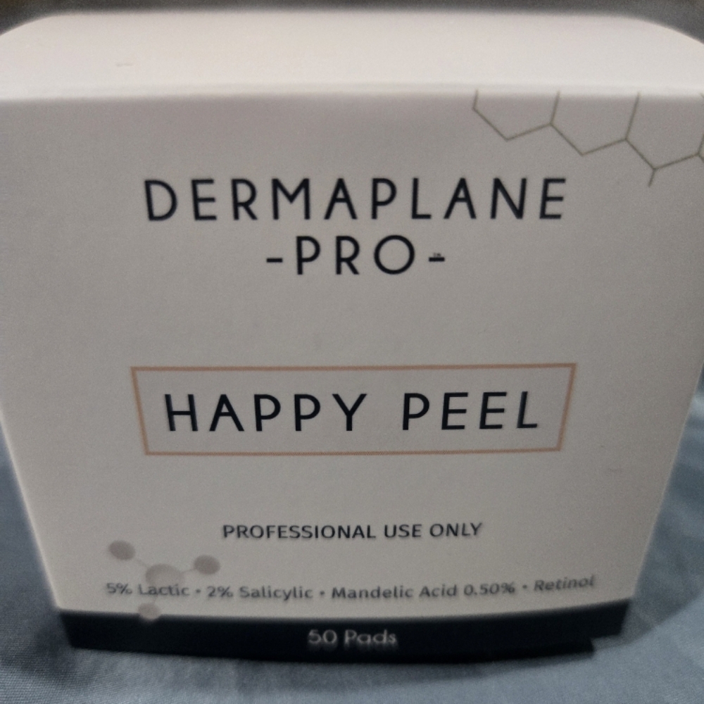 Happy Peel Chemical Peel at Shear Pampering Spa Studio LLC in Buffalo, NY