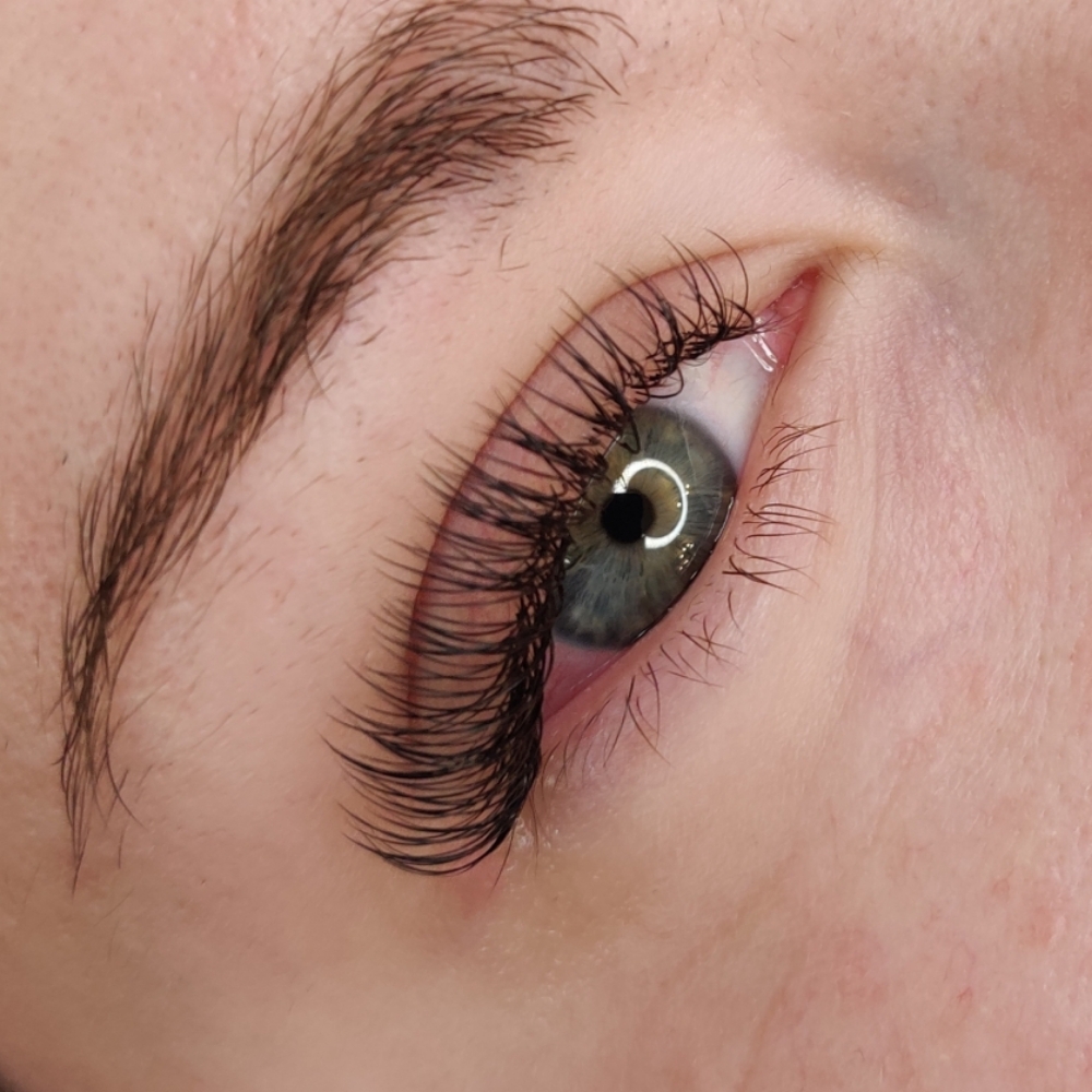 Kylie- Mini Set at Ooh La Lash in Anoka, MN