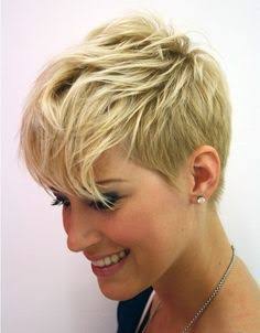 Womens Haircut Above Shoulders