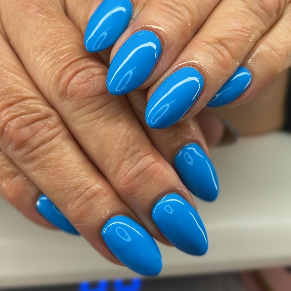 Full Set Acrylic at The Nail Annex in Shafter, CA