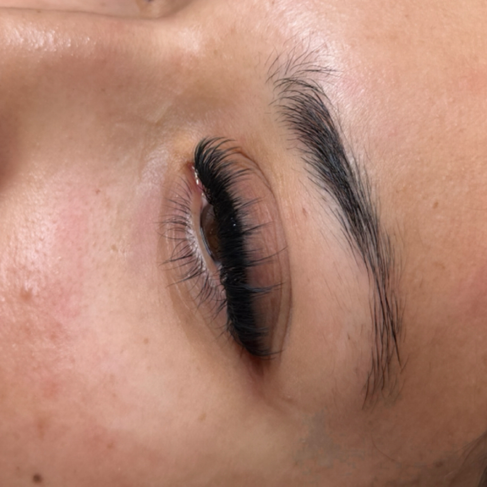 2 Week Fill (90 Mins) at LashologyxKaira in Lake Havasu City, AZ