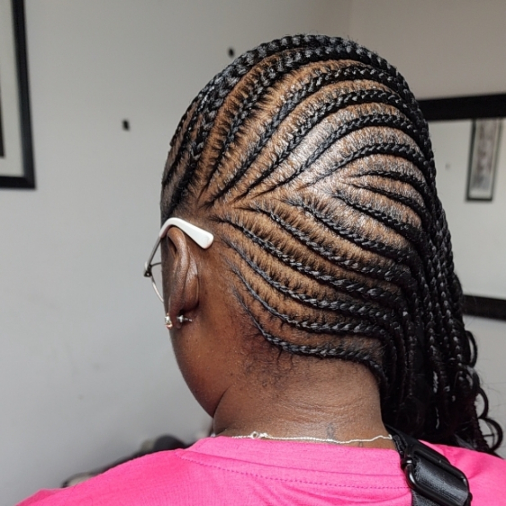 Lemonade Knotless at LG Stylez LLC in Fraser, MI