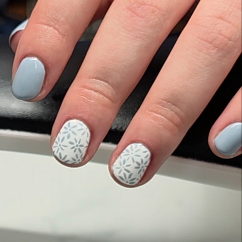Gel Manicure at Roses at Sunrise in Blackfoot, ID