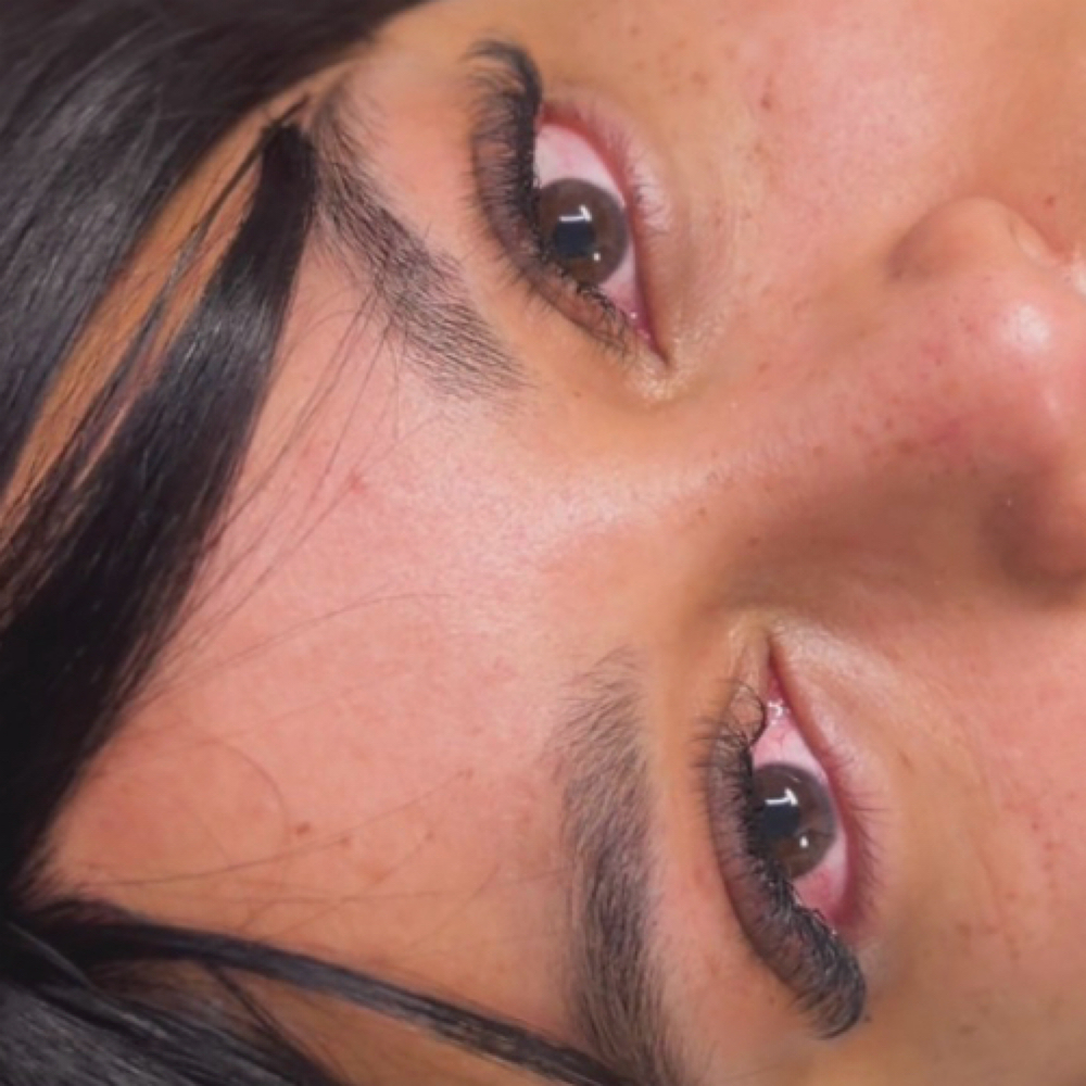 ✨ Retoque de Pestañas at Tayselfcarestudio LLC in Lawrence, MA