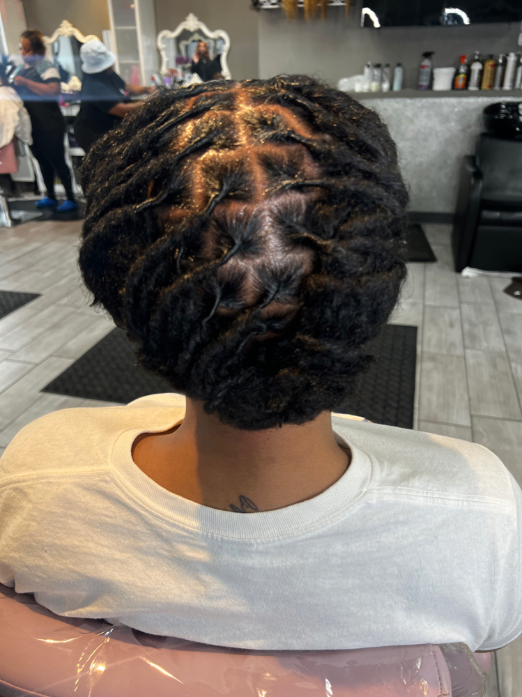 Loc Retwist & Style