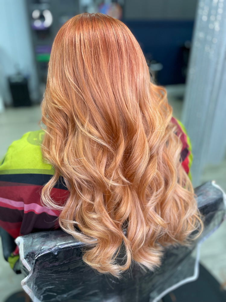 Curls-With Wash Blowout at Hidden beauty by luz in Tampa, FL