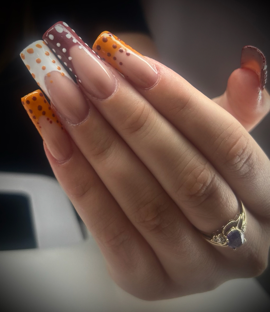 Model Nails