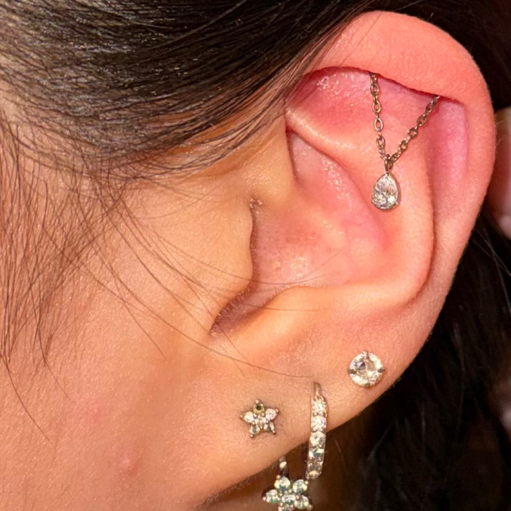 Floating Helix at PiercingSiren in Waukegan, IL