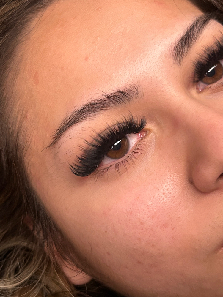 Wispy Full Set at Lash Babe Esthetics in Logan, UT