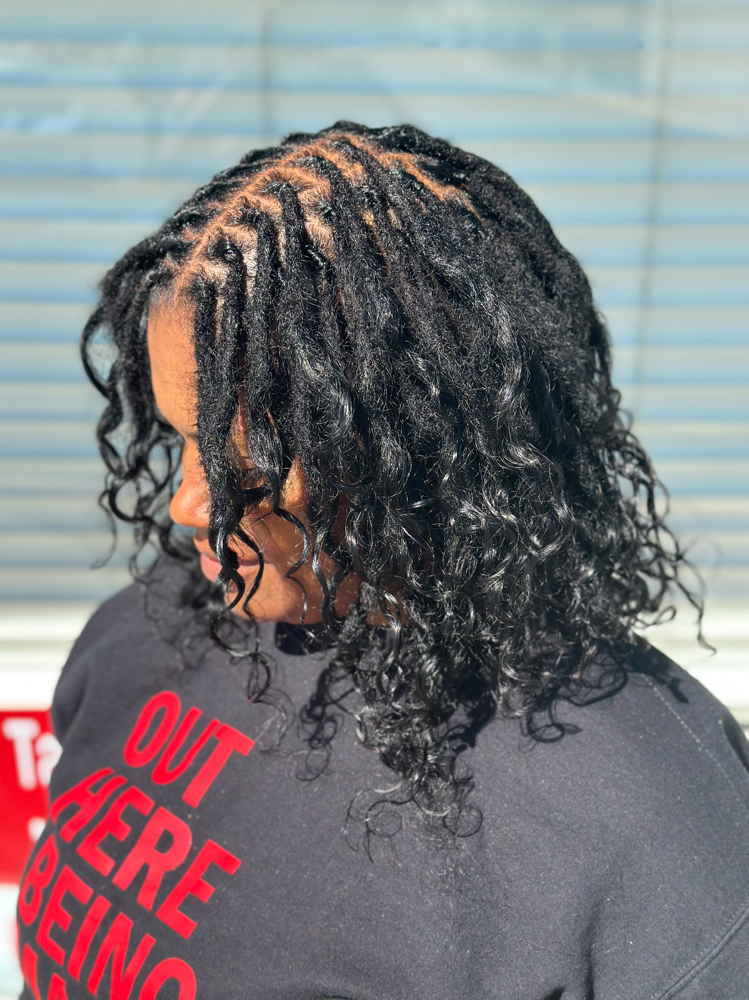 Loc Attachment / Extensions at BeautyTurnsHeads in Portsmouth, VA