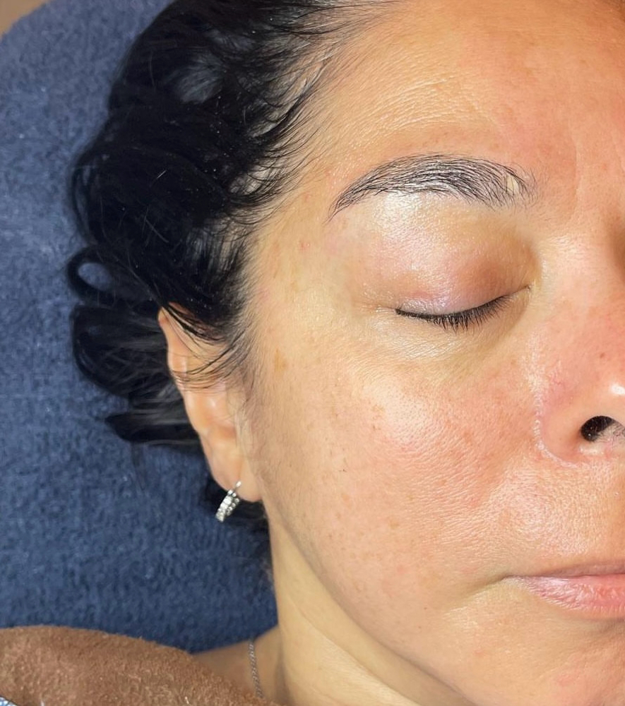 Chin, Lip or Eyebrow Wax