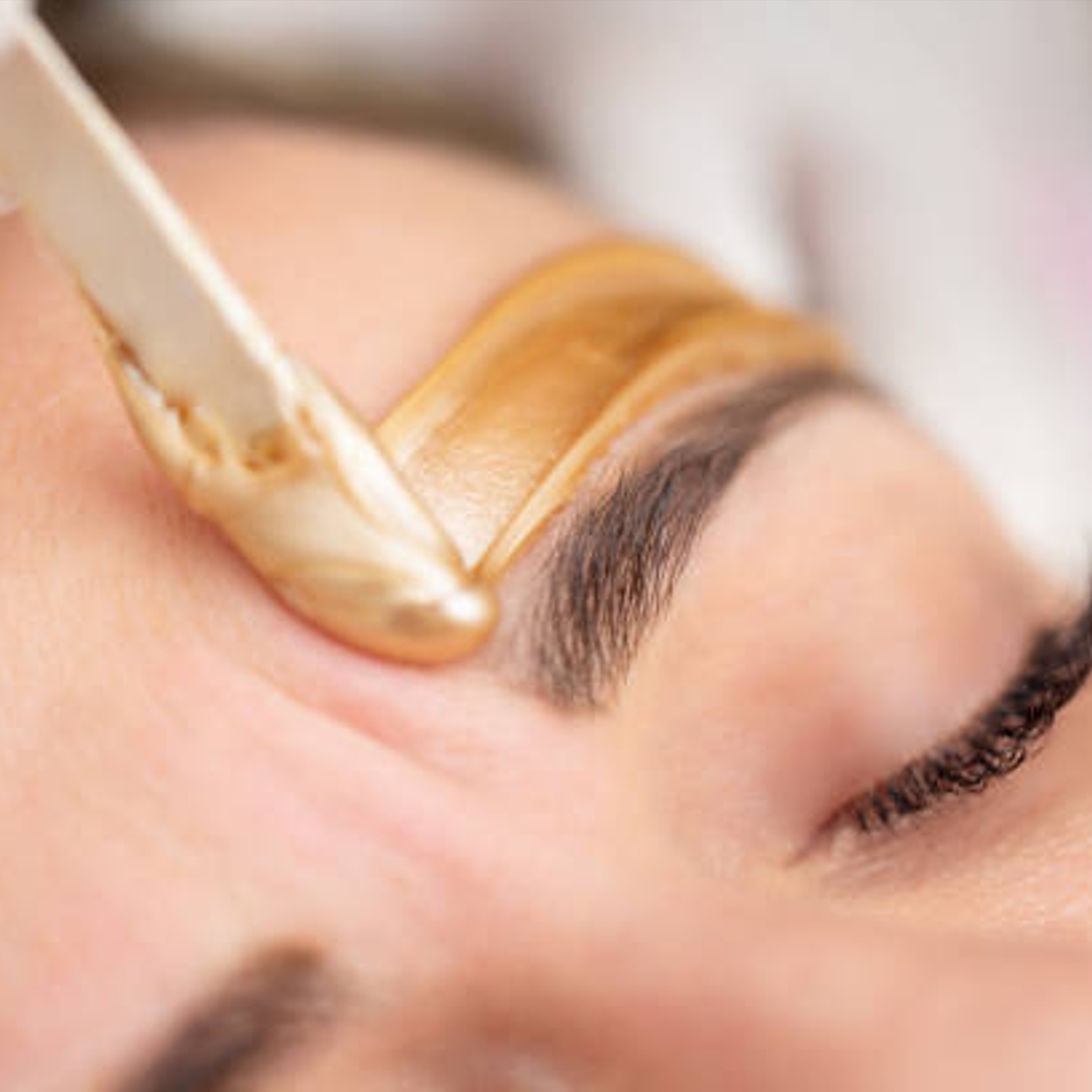 The Brow Wax at Luscious Lashes and Pore Decisions in La Quinta, CA