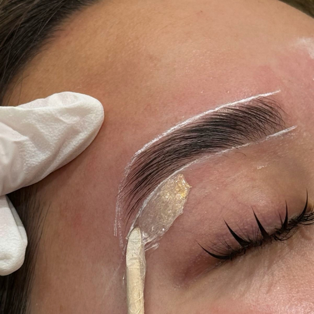 Brow Wax at Ibrowwandbeautyy in Baldwin Park, CA