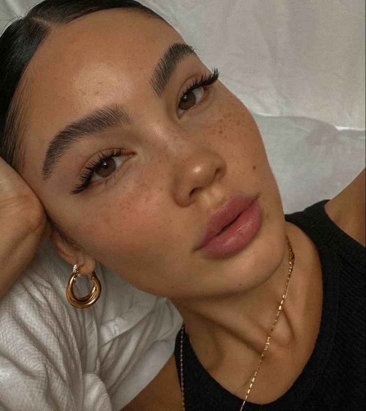 Eyebrow Lamination And Wax