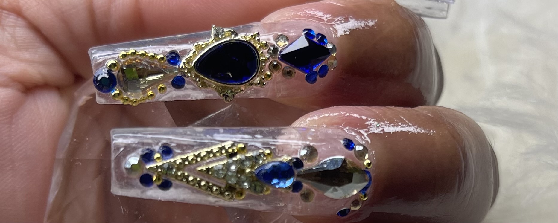 2 bling nails