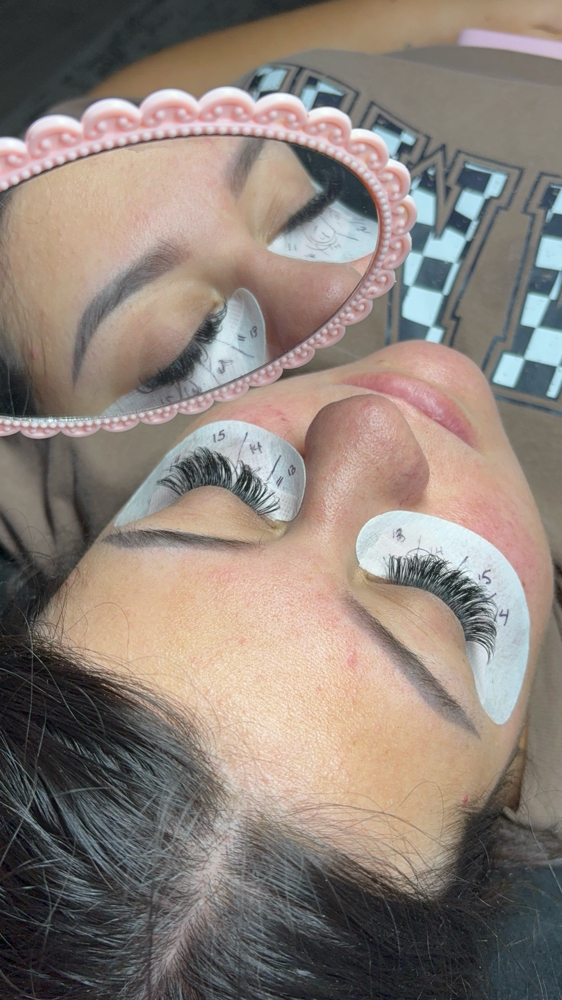 Wet Set 2-3 Week Fill In at Intimate Lash Room LLC in Gary, IN