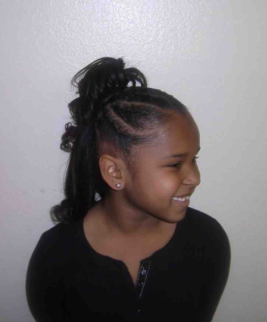 PRINCESS PONYTAIIL WITH CURLS