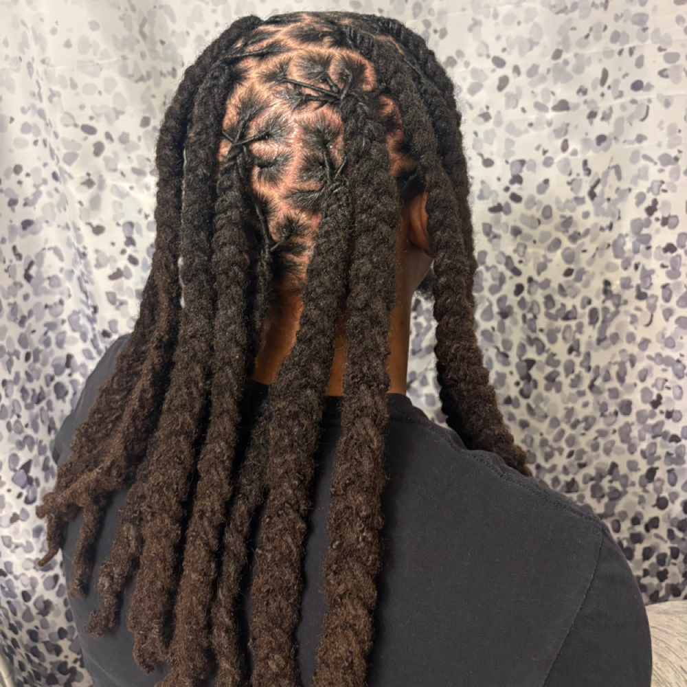 Wash/Retwist/2-3strands at Jessi's Place Locs And More in Montgomery Village, MD