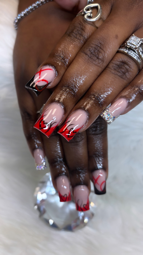 Medium Set✨ at Artistic Tips in College Station, TX