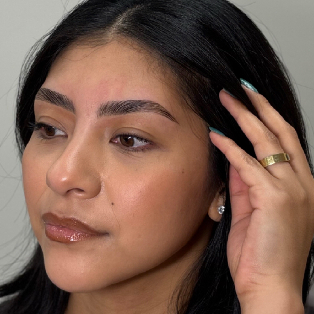 Custom Brow Bundle at The Brow Glow in Denver, CO