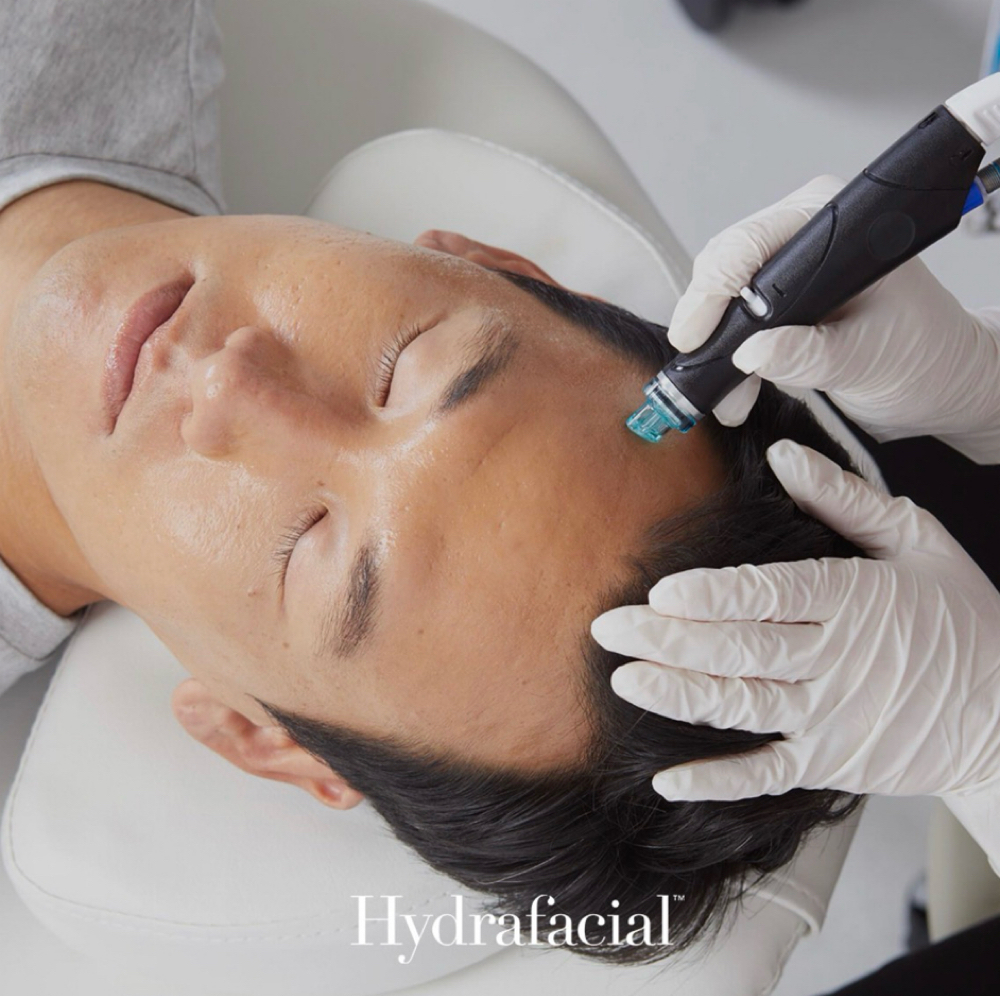 Gentlemenās HydraFacial