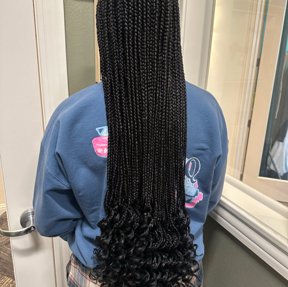 📌 Butt Length at WestAfrican Beauty Junction Braids in Prosper, TX