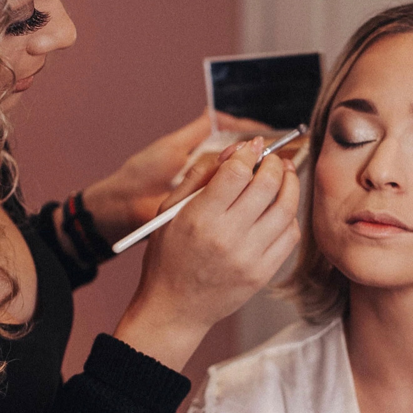 Signature Express đź©· at Glow Up & Co. in Rochester, NY