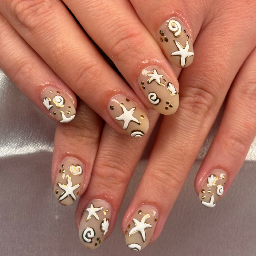 Builder Gel With Forms - Tier 2 Art at Kyote Nails in St. Louis, MO
