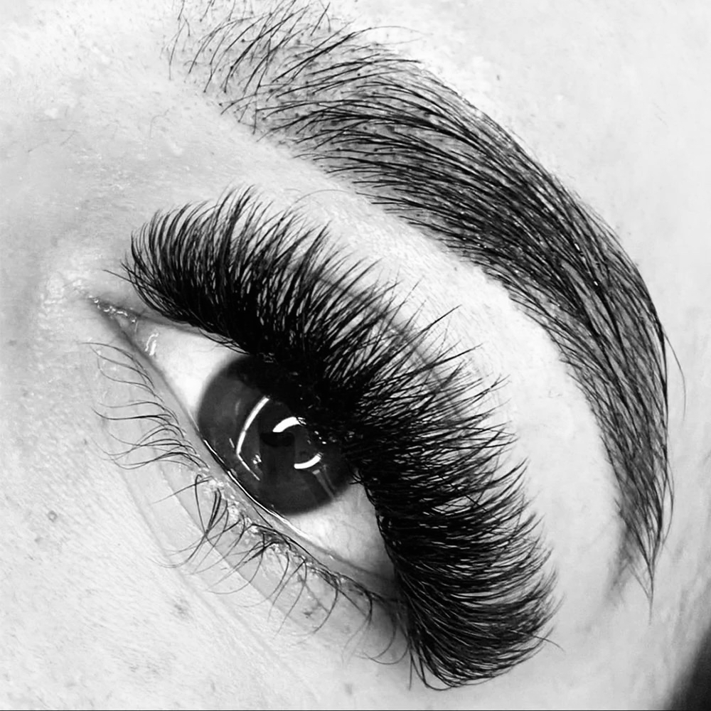 Full Set VOLUME Lashes