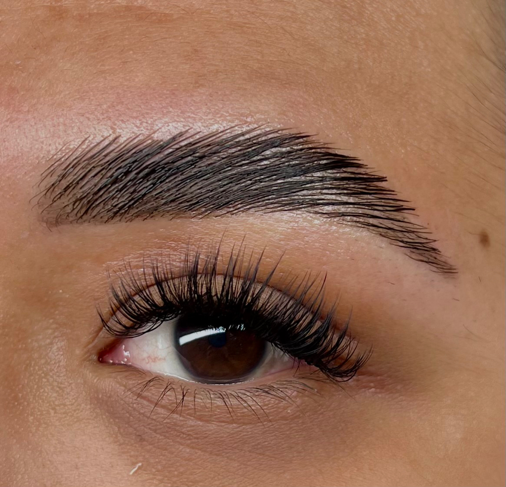 BROW LAMINATION