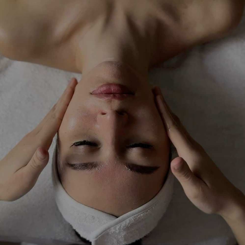 30 Minute Custom Facial
