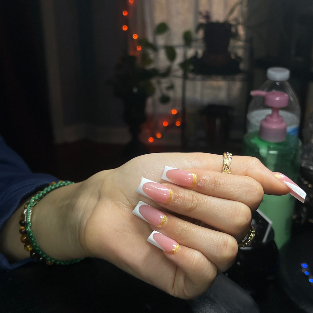 Medium French Tips