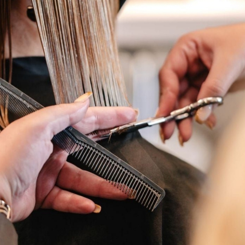 Haircut at ArTes Studio in Minnetonka, MN