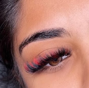 Seasons Savings Full Lash Set at Dollhouse Beauty Studio in Wichita, KS