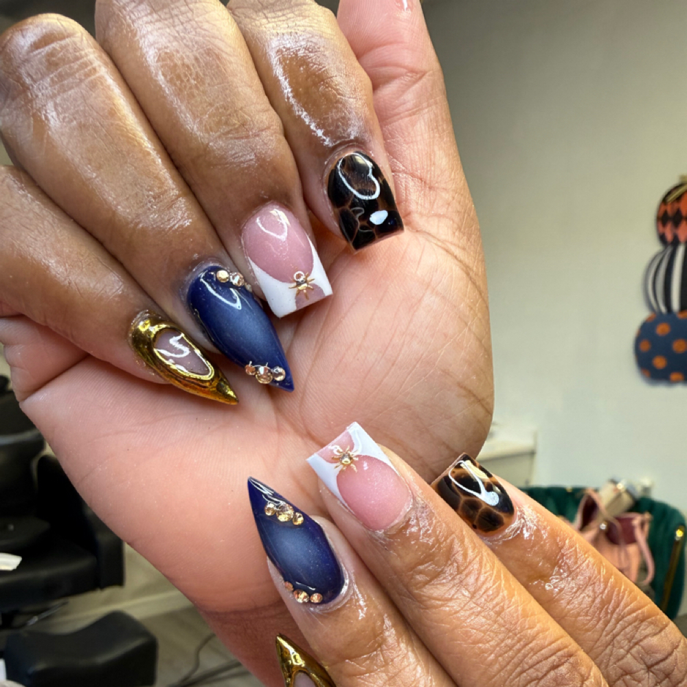 Short Full Set With French Tips at Khloe’ De Nails in Cincinnati, OH