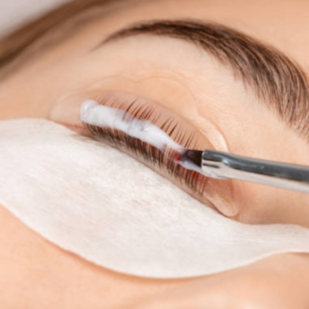 Lash Lift And Tint at Hello Skin in Charlotte, NC