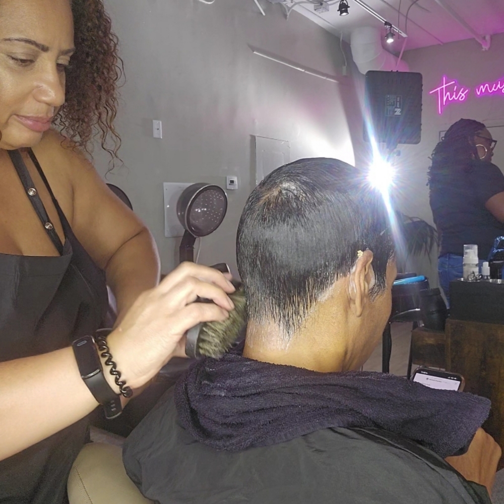Scalp Cleanse Mold Pixie Style at Melanie Charlton Hair in Los Angeles, CA