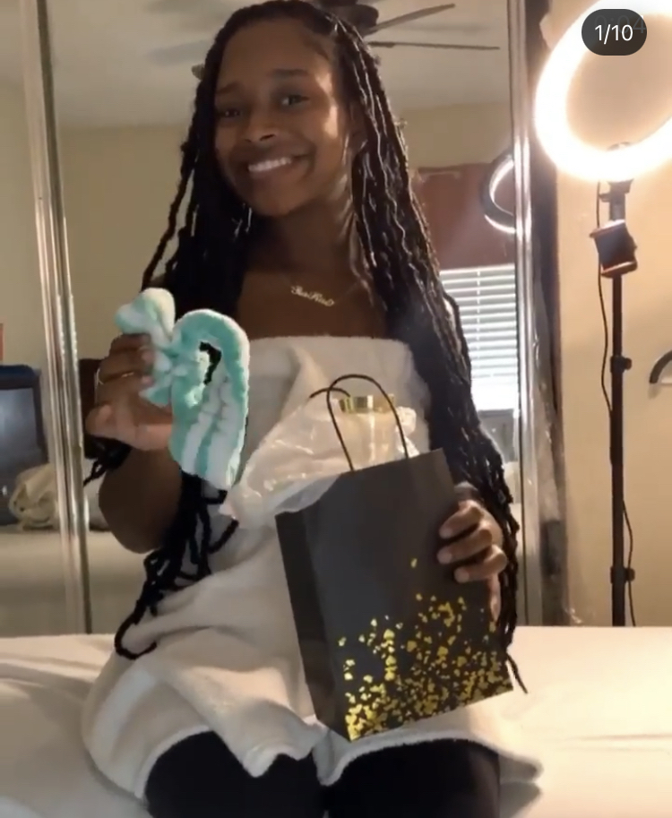 Ashesthetics Spa Facial Deluxe ✨