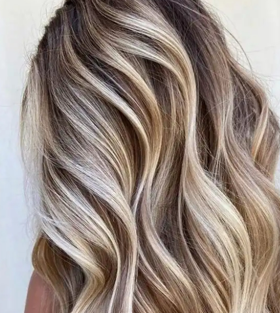 Balayage / Blonding Session
