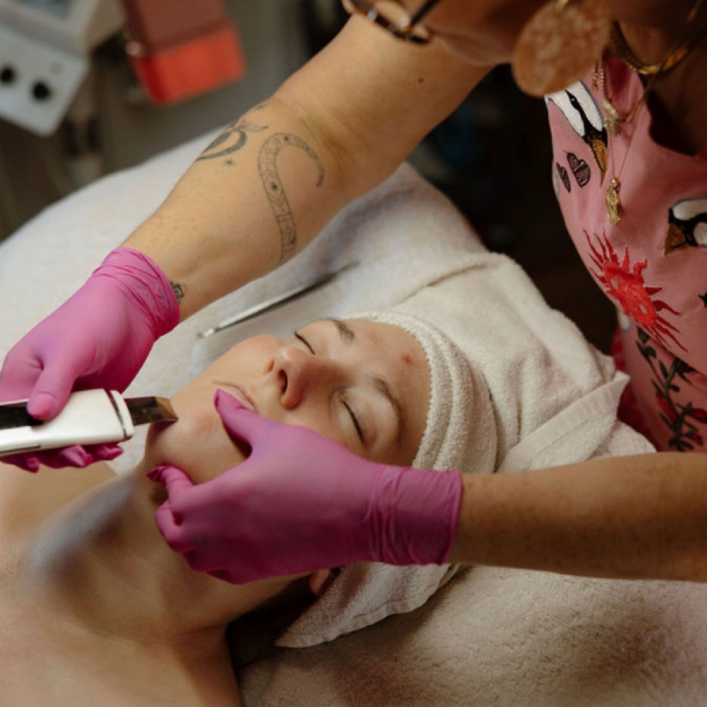 The Magic Manos Facial  🙌🏻💓 75 at Magic Manos Skincare in San Antonio, TX